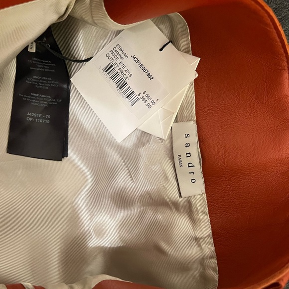 Sandro Aubin Seamed Leather Belted Mini Skirt Size 1, NWT as seen Emily in Paris - Picture 5 of 5